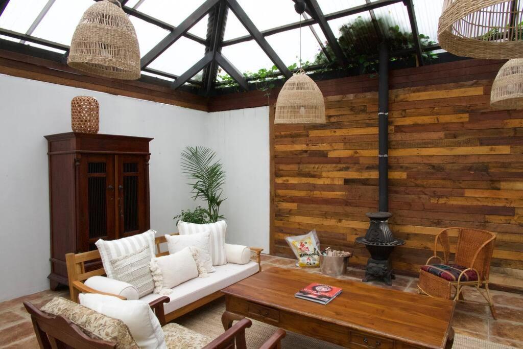 Villa Cozy & Bright Lavender House